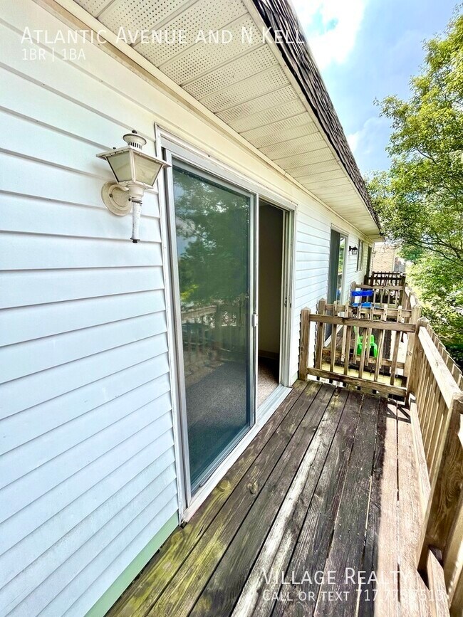 Building Photo - Budget-Friendly newly-remodeled 1-bed with...