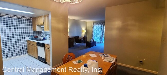 Building Photo - 1 br, 1 bath House - 1434 Marigold Way Uni...