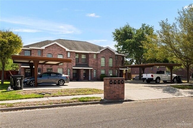 Primary Photo - 213 S 49th St