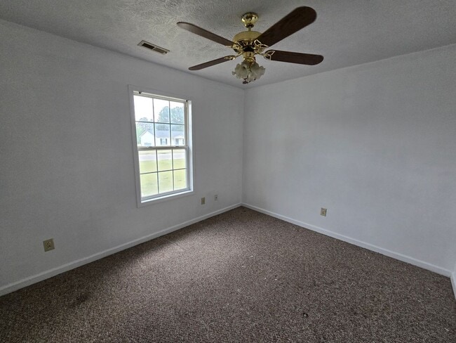 Building Photo - 190 Bahia Ln