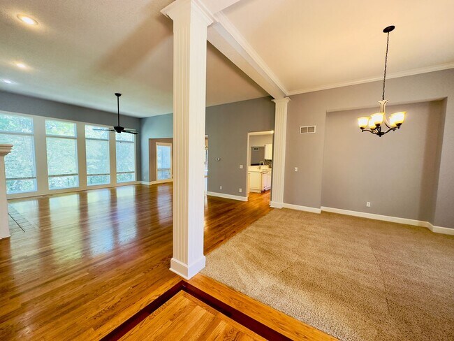 Building Photo - {6411} Enchanted Lake Estates + Updated Kitchen, Fresh Paint Throughout +  Main Floor Primary Bed...