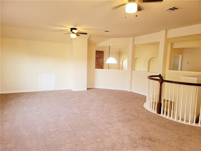 Building Photo - 2103 Ariella Dr