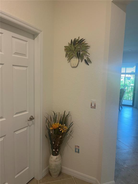 Building Photo - 10054 Crooked Crk Dr