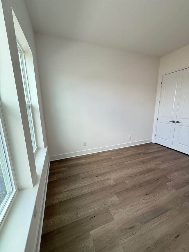 Building Photo - 5554 Lumber Ml Rd