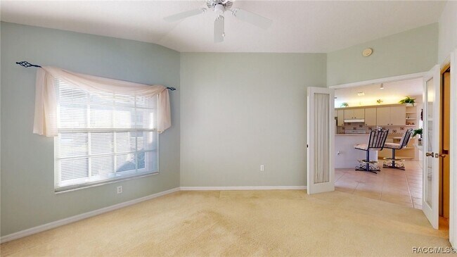 Building Photo - 761 W Sunbird Path