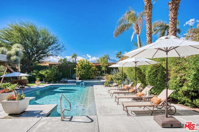 Building Photo - 6 Rocky Ln