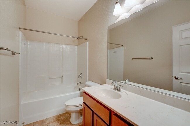 Building Photo - 484 Punto Vallata Dr