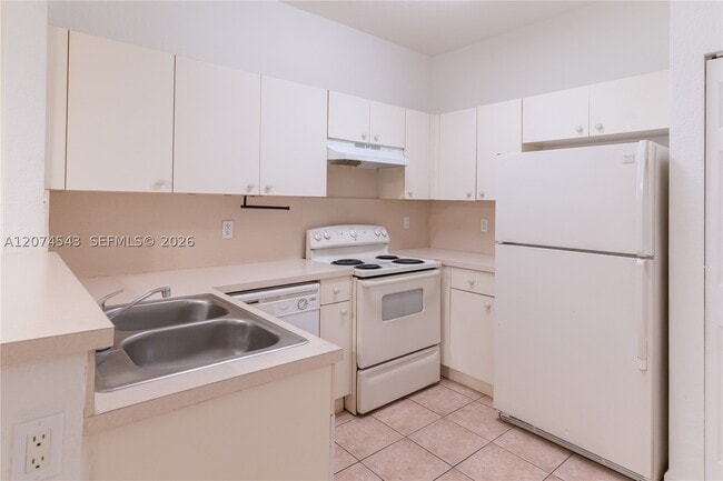 Building Photo - 1410 S Santa Catalina Cir