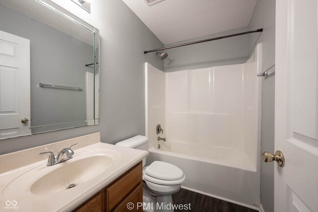 Building Photo - 3460 Firethorn Drive