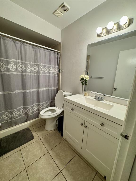 Building Photo - 2379 Flamingo Way