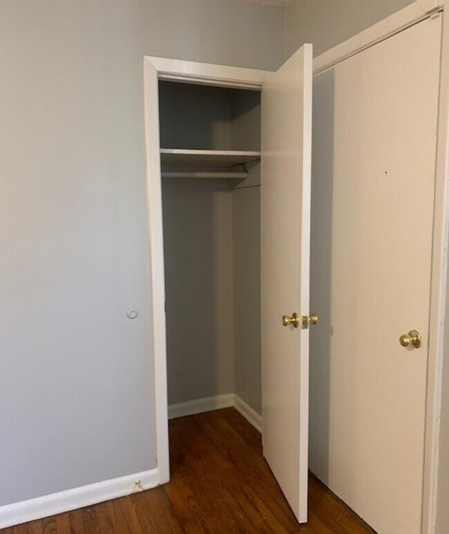 Building Photo - 205 Chavis St