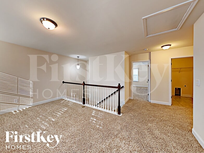 Building Photo - 12654 Windyedge Rd