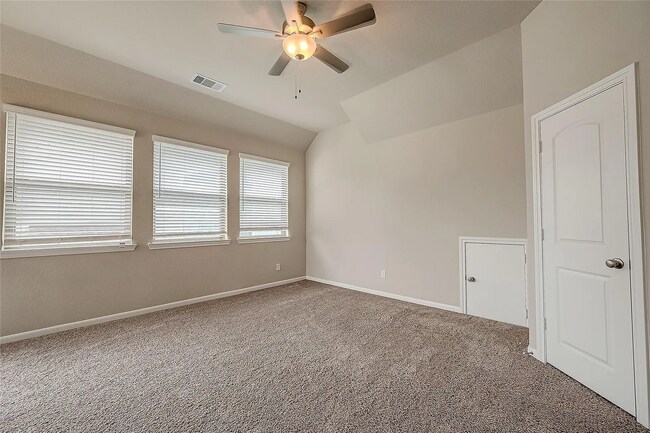 Building Photo - Beautiful Move-In Ready Home in Missouri City