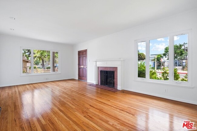 Building Photo - 4105 Irving Pl