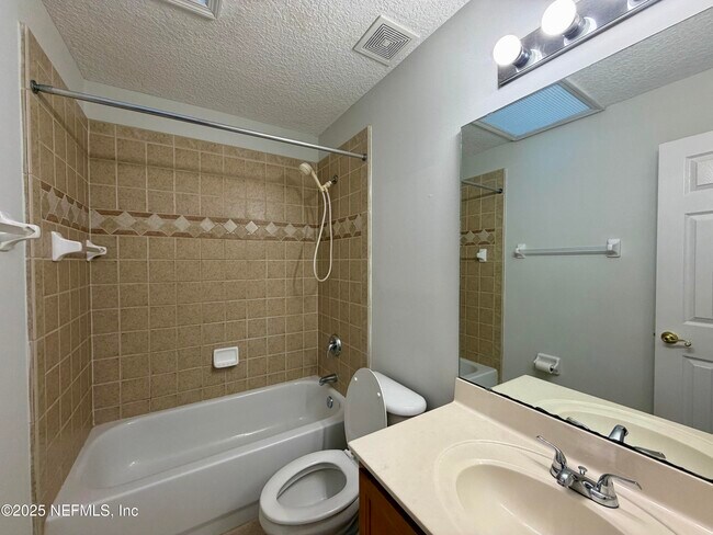 Building Photo - 1228 Loch Tanna Loop