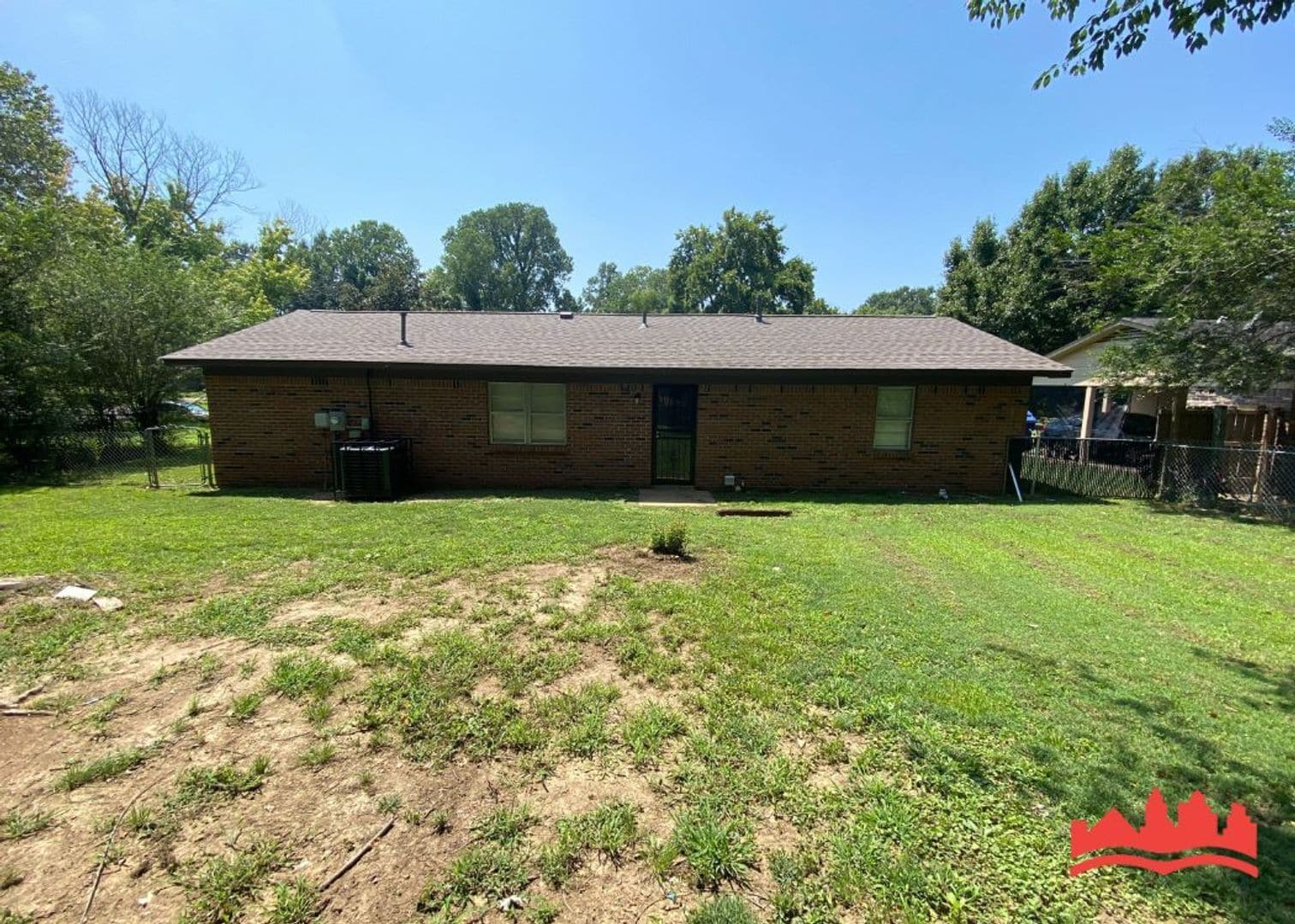 Building Photo - 5870 Jackson Dr