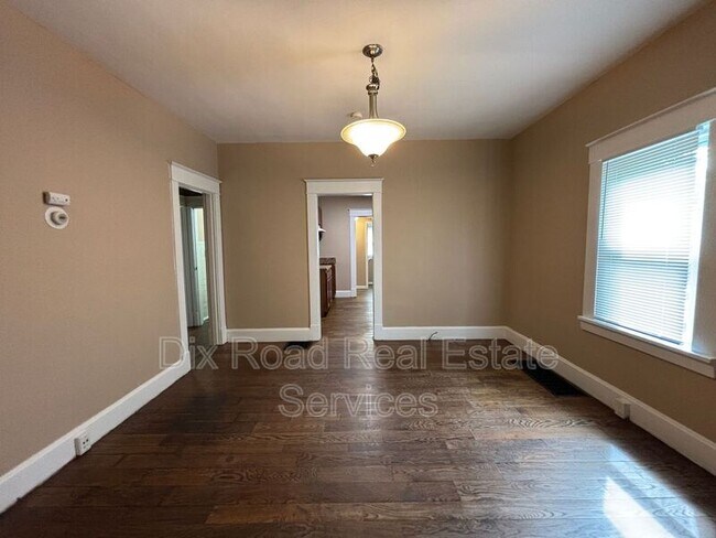 Building Photo - 2310 S Sutphin St