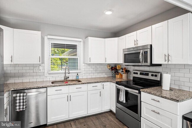 Building Photo - 3710 Ivy Hill Ln