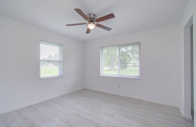 Building Photo - 309 Donatto Dr
