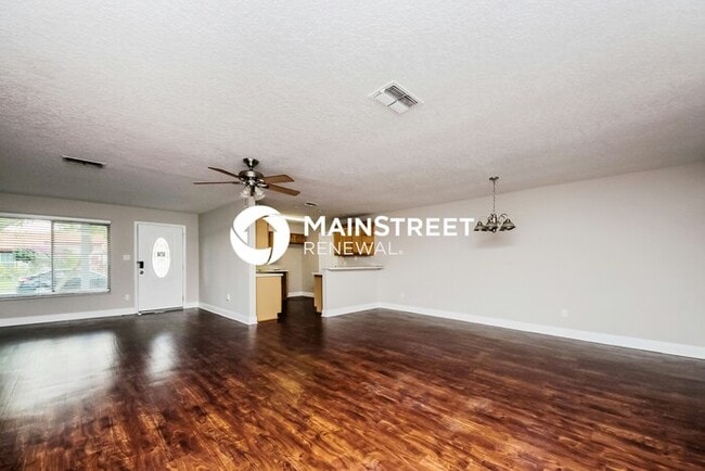 Building Photo - 3 Bedroom Pet-Friendly Home in Orlando, FL...
