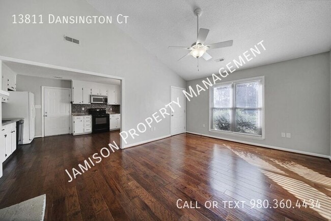 Building Photo - 13811 Dansington Ct