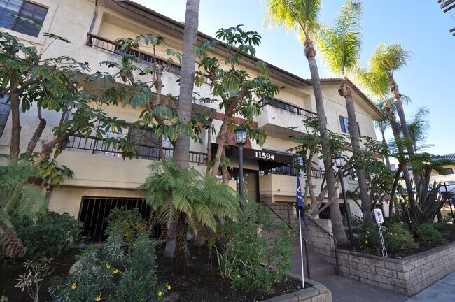 Primary Photo - 11594 Moorpark St