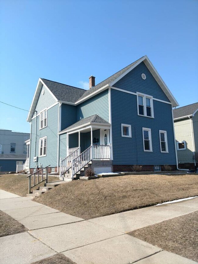 Primary Photo - 1302 S 15th St