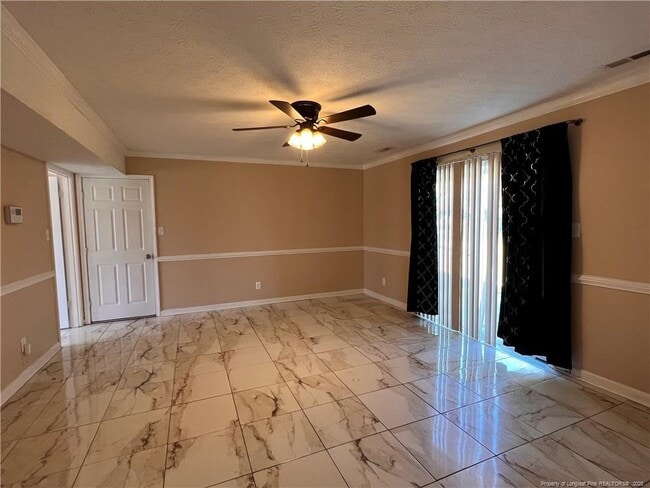 Building Photo - 136 Brocton Dr