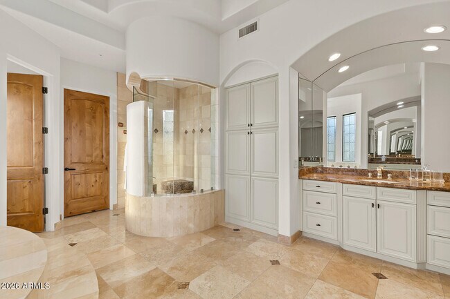 Building Photo - 11861 E Desert Trail Rd