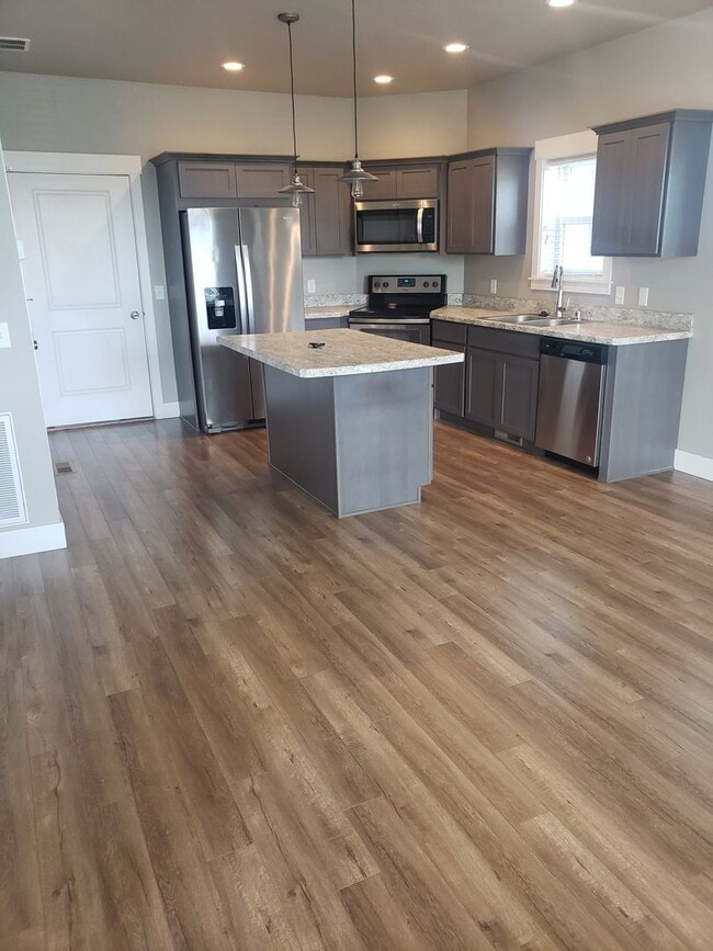Building Photo - Beautiful 3 bed home in Annafeld