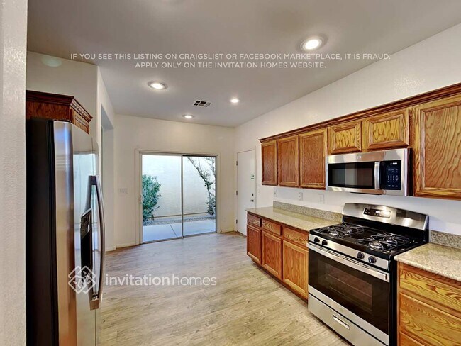 Building Photo - 936 Douglas Flat Pl