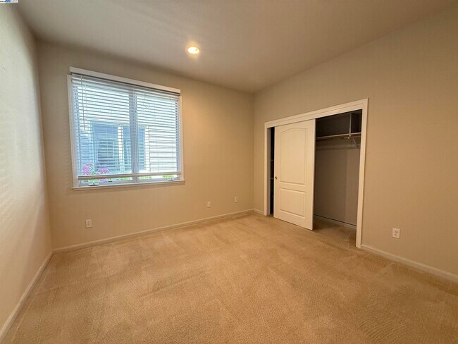 Building Photo - 7879 Cypress Creek Ct