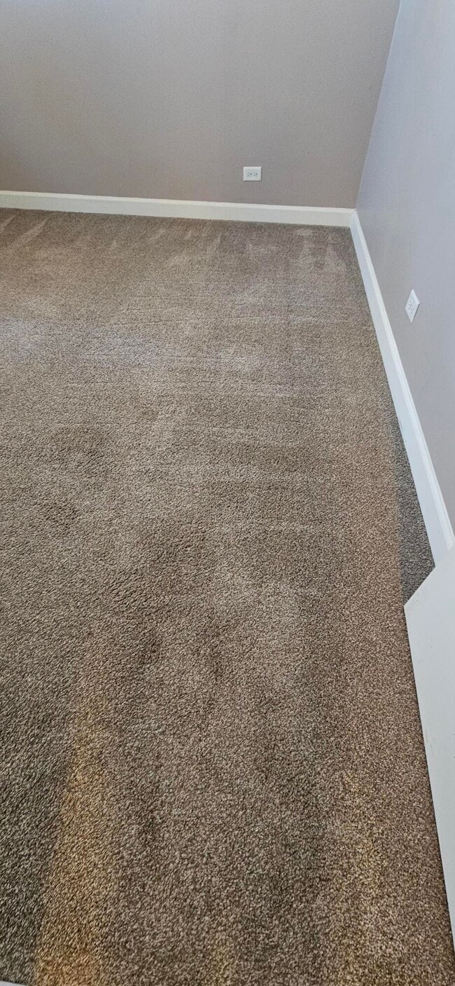 Building Photo - 10016 3rd Ave