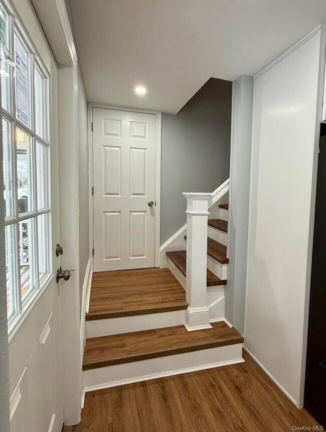 Building Photo - 45 Garfield St