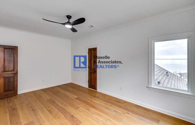 Building Photo - 1418 Windrose Dr