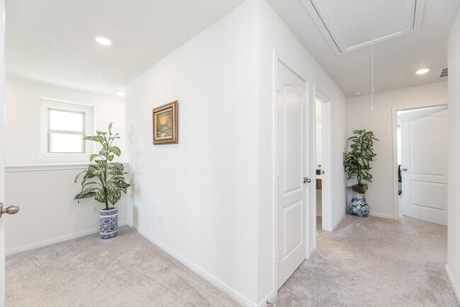 Building Photo - 25442 Cartington Ln
