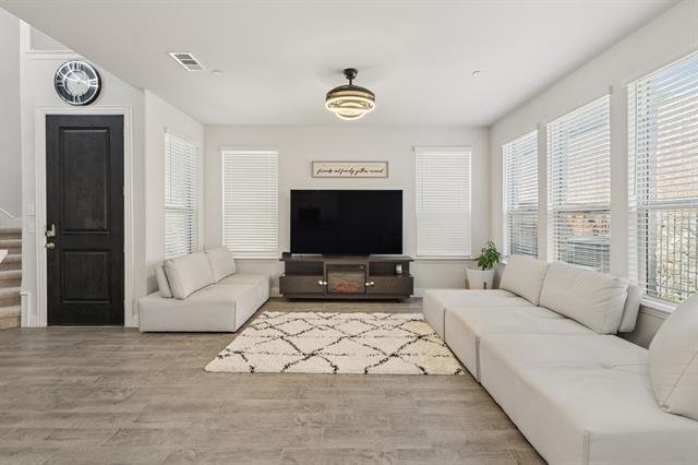 Building Photo - 201 Tortugas Dr