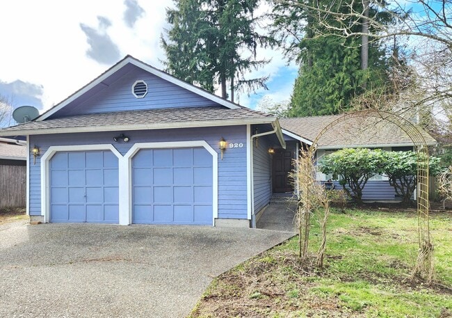 Primary Photo - 2 Bedroom / 2 Bath Home in Everett