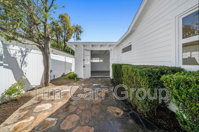 Building Photo - 220 Monte Vista Ave