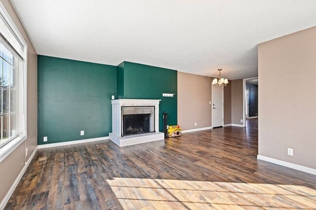 Building Photo - 2577 Elysium Ave