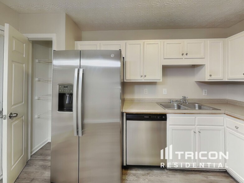 Building Photo - 79 Paradise Trail