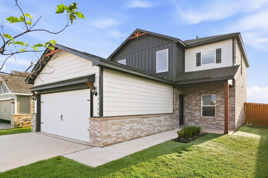 Building Photo - 12720 Carrara Ln