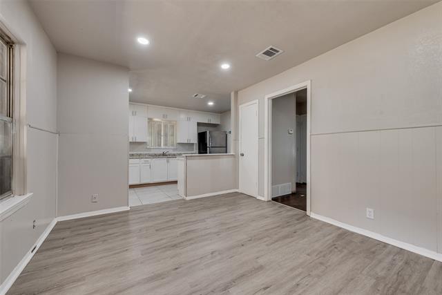 Building Photo - 6748 Hialeah Dr