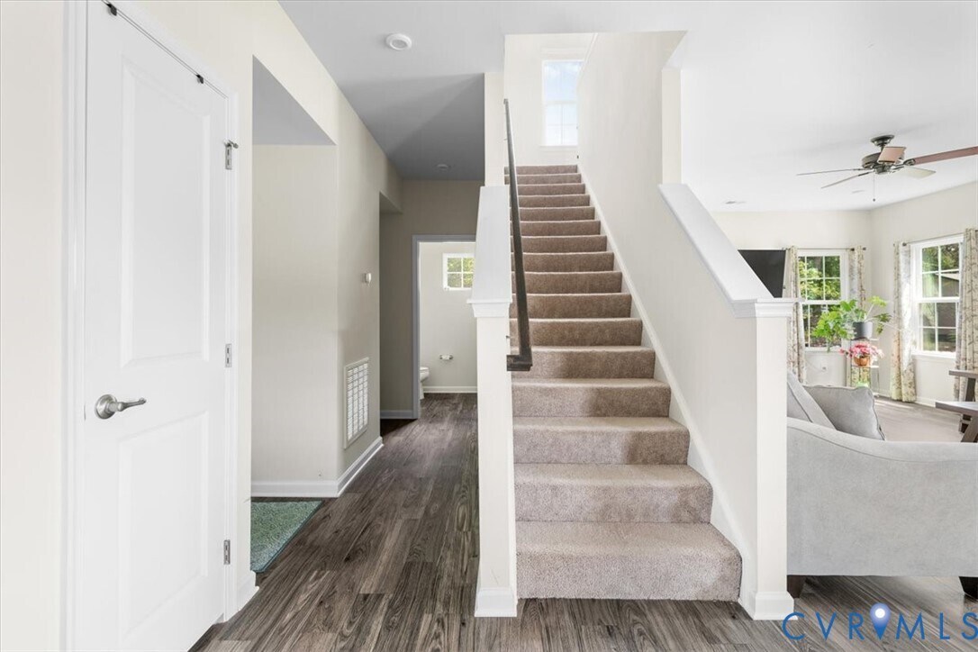 Building Photo - 13507 Enon Oaks Pl