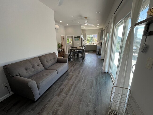 Building Photo - Beautifully fully furnished standalone 2-b...