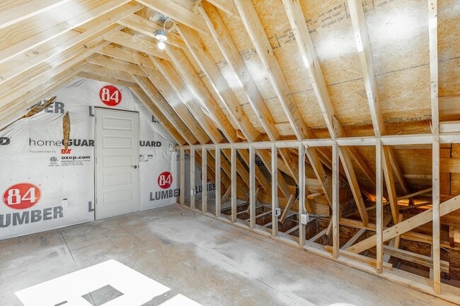 Building Photo - 5085 Oop Rd