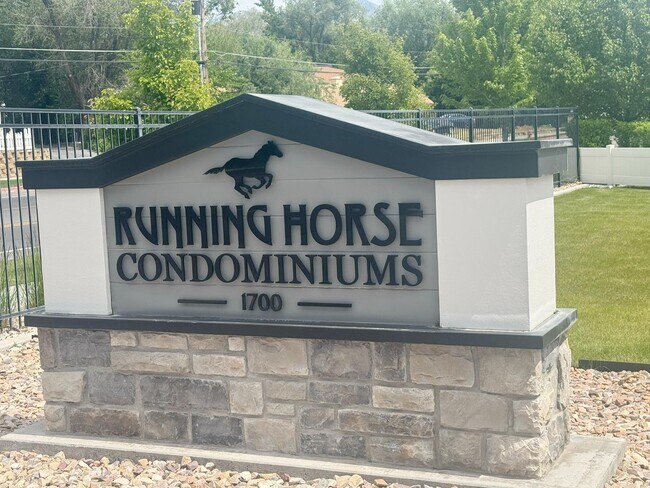 Building Photo - 1700 Sandhill Rd
