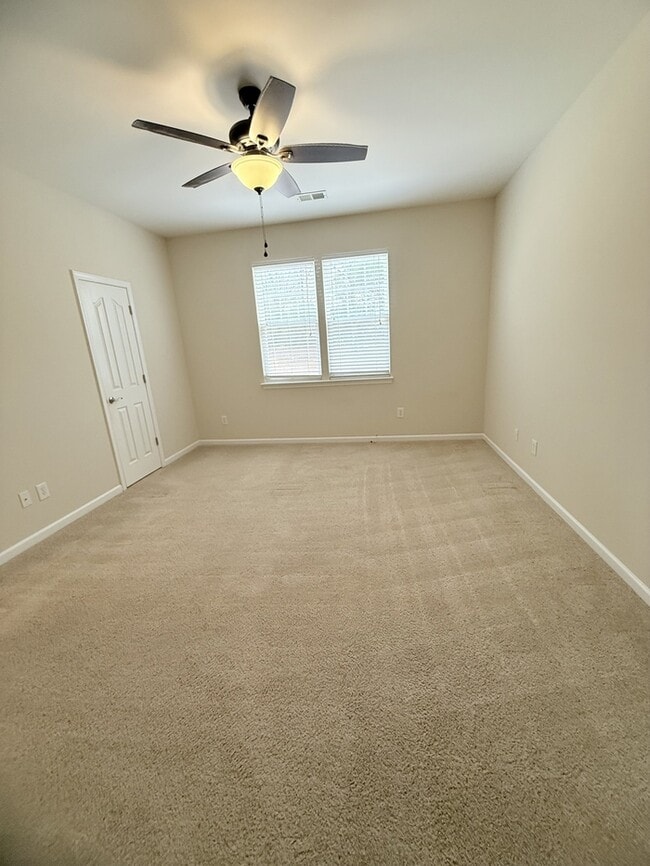 Building Photo - 7850 Cape Charles Dr