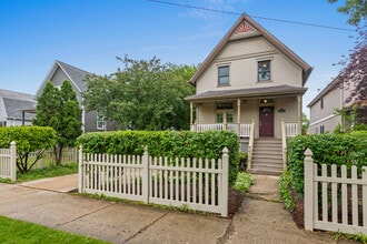 Building Photo - 4317 N Kenneth Ave