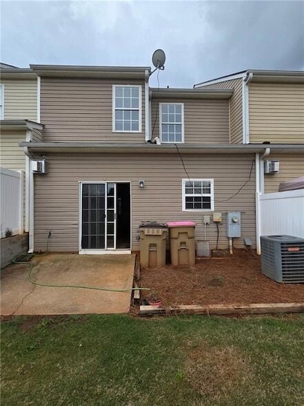 Building Photo - 357 Azalea Cir